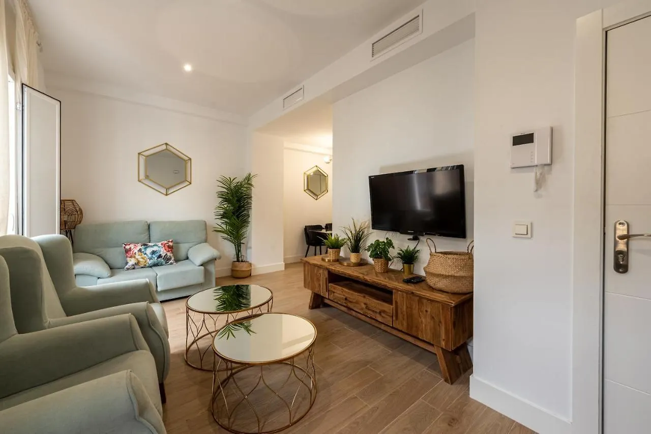 Modern With Balcony- 2Bd 2Bth- San Vicente Apartment Seville Spain