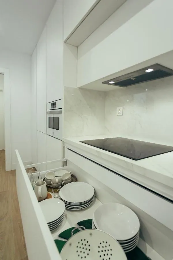 Modern With Balcony- 2Bd 2Bth- San Vicente Apartment Seville 0*,  Spain