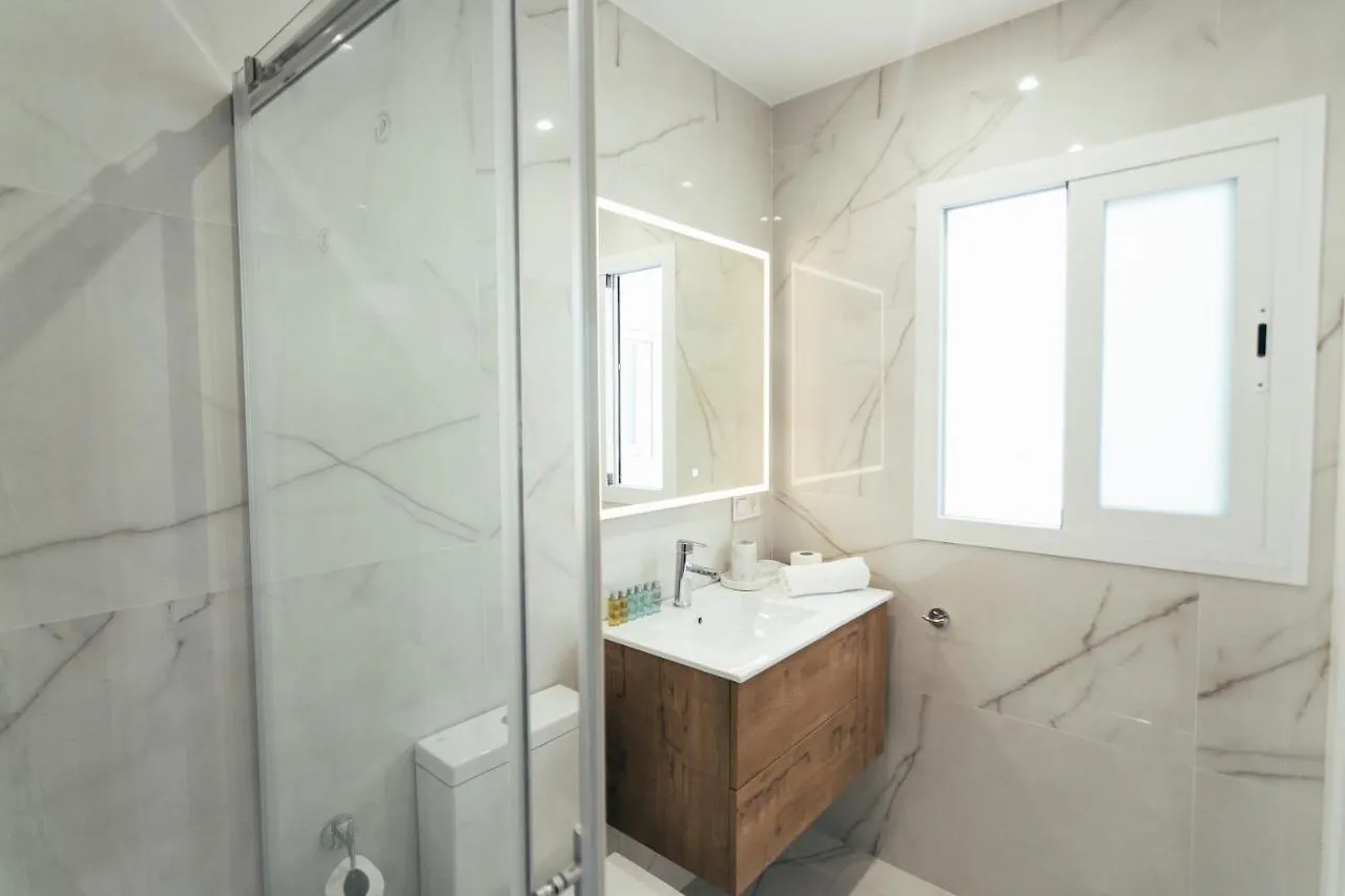 Modern With Balcony- 2Bd 2Bth- San Vicente Apartment Seville 0*,