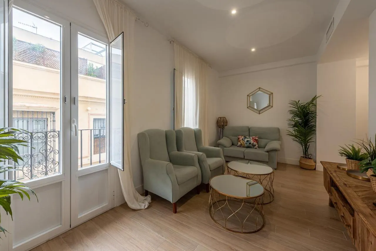 Modern With Balcony- 2Bd 2Bth- San Vicente Apartment Seville